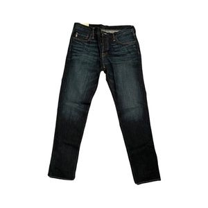 Abercrombie & Fitch Classic Taper - Size 33x32